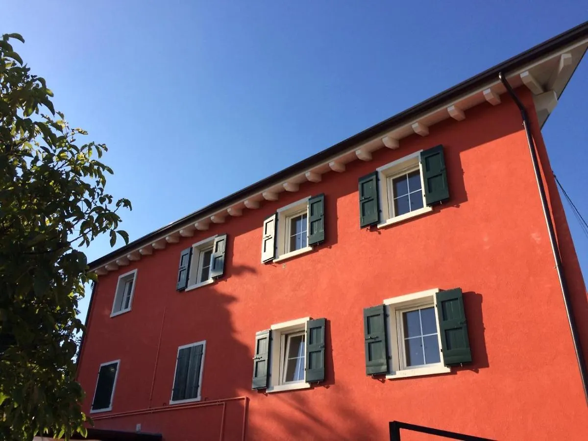 Casa vacanze Villa Redhouse Pesina Costermano