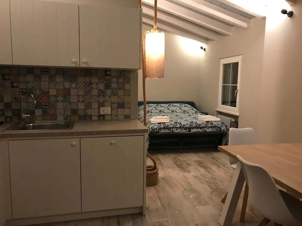 Villa Redhouse Pesina Costermano sul Garda Ferienhaus