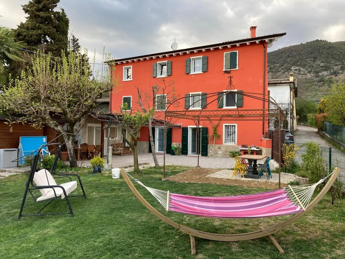Ferienhaus Villa Redhouse Pesina Costermano sul Garda Italien