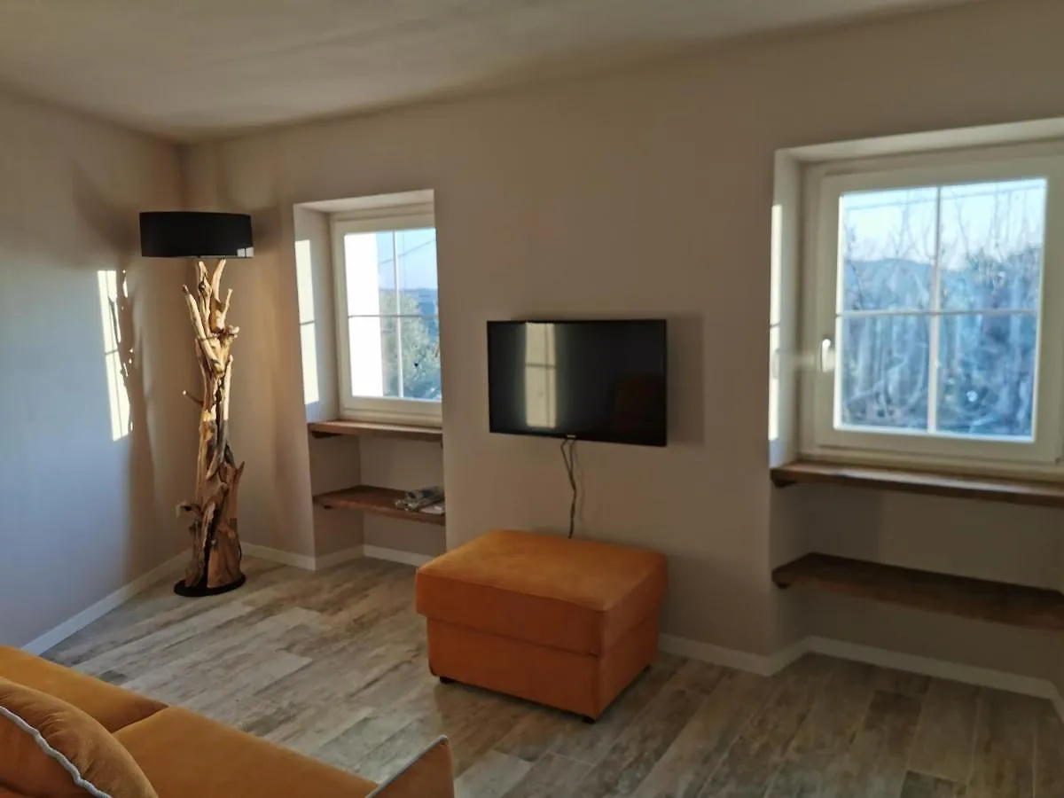 Villa Redhouse Pesina Costermano sul Garda Ferienhaus