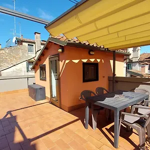 https://ca-rossa-venezia.hotelslidodijesolo.com